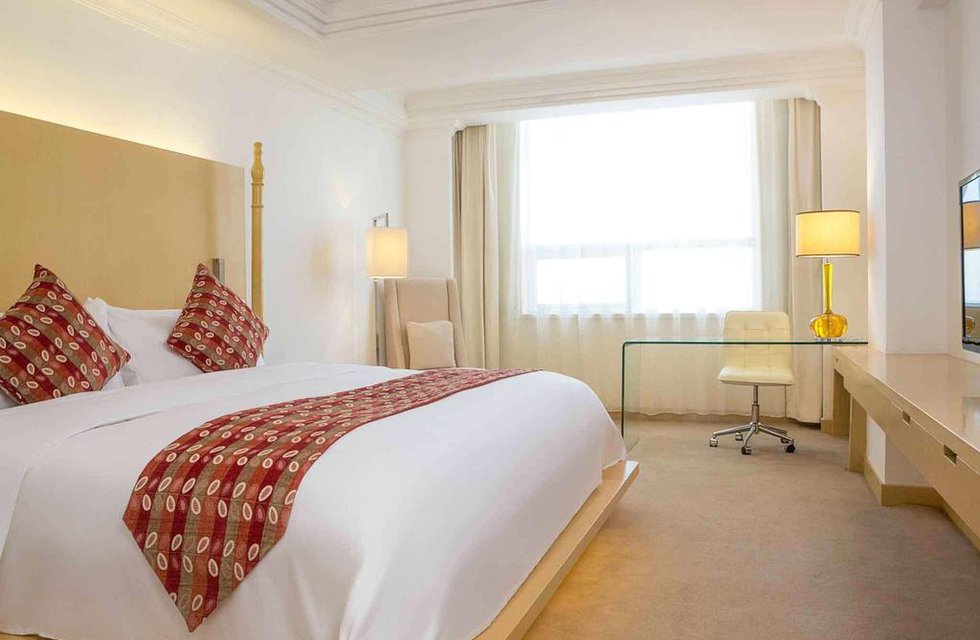 Grand Mercure Hotel Hualing в Урумчи Китай ✅. Забронировать номер онлайн по выгодной цене в Grand Mercure Hotel Hualing. Трансфер из аэропорта.