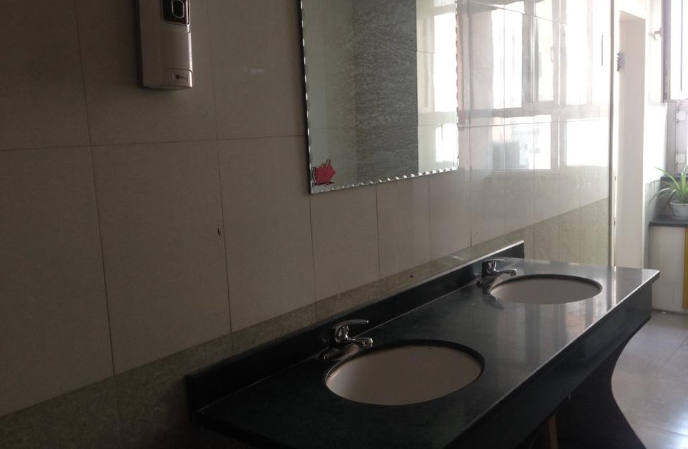 7Days Inn Urumuqi West Kashi Road Airport Hotel в Урумчи Китай ✅. Забронировать номер онлайн по выгодной цене в 7Days Inn Urumuqi West Kashi Road Airport Hotel. Трансфер из аэропорта.