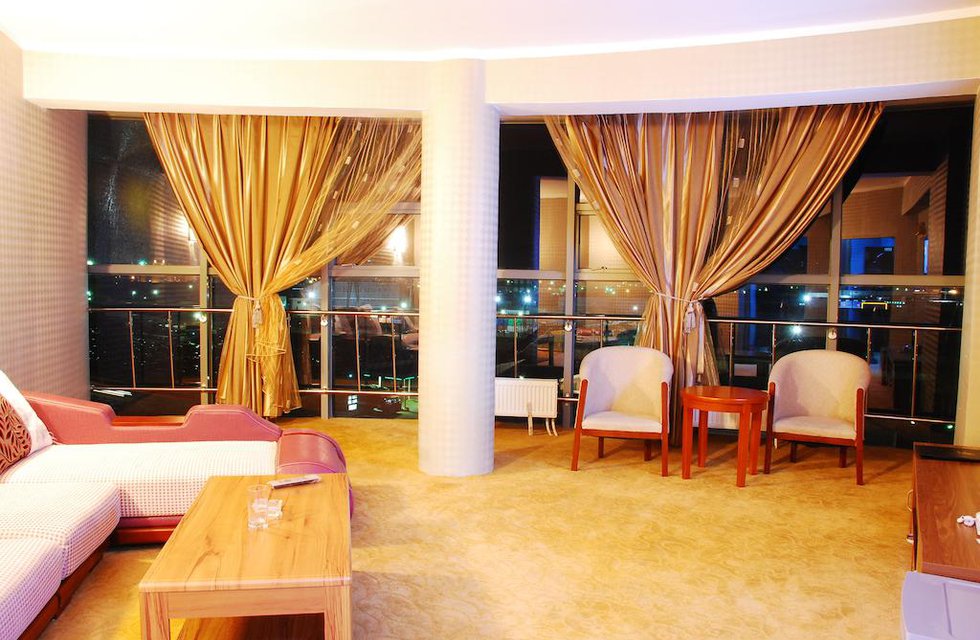 Naranbulag Hotel в Улан-Батор Монголия ✅. Забронировать номер онлайн по выгодной цене в Naranbulag Hotel. Трансфер из аэропорта.