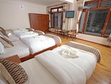 Hotel Holiday House в Катманду Непал ✅. Забронировать номер онлайн по выгодной цене в Hotel Holiday House. Трансфер из аэропорта.