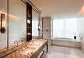 Conrad Xiamen в Сямынь Китай ✅. Забронировать номер онлайн по выгодной цене в Conrad Xiamen. Трансфер из аэропорта.