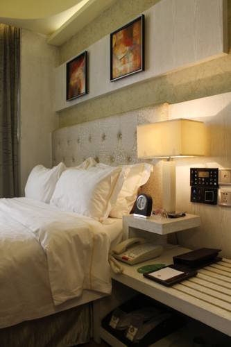 Xiamen Lushan Hotel в Сямынь Китай ✅. Забронировать номер онлайн по выгодной цене в Xiamen Lushan Hotel. Трансфер из аэропорта.