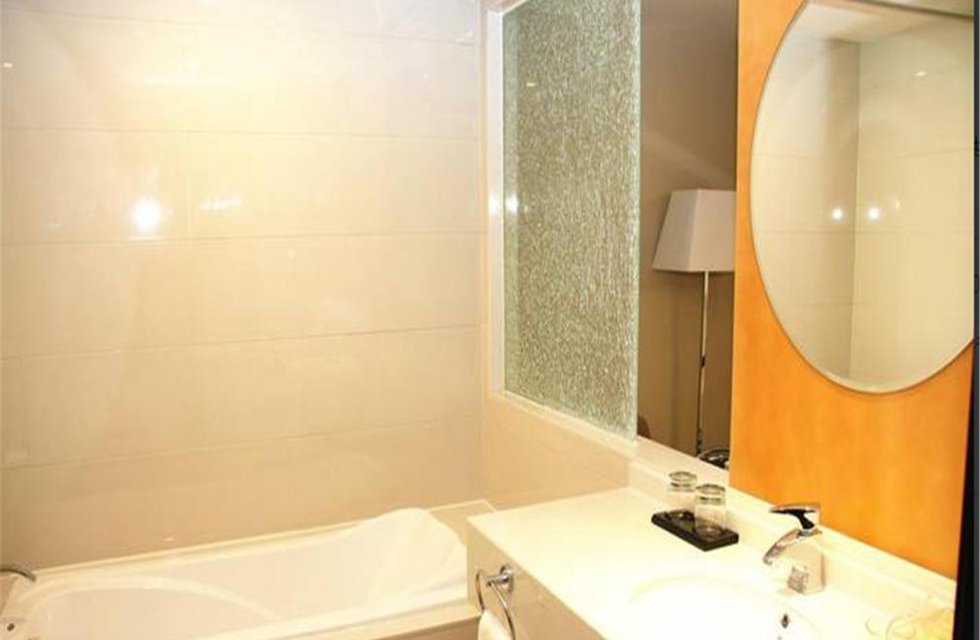 Golden Four Seasons Xiamen в Сямынь Китай ✅. Забронировать номер онлайн по выгодной цене в Golden Four Seasons Xiamen. Трансфер из аэропорта.