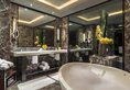 Four Seasons Hotel Guangzhou в Гуанчжоу Китай ✅. Забронировать номер онлайн по выгодной цене в Four Seasons Hotel Guangzhou. Трансфер из аэропорта.
