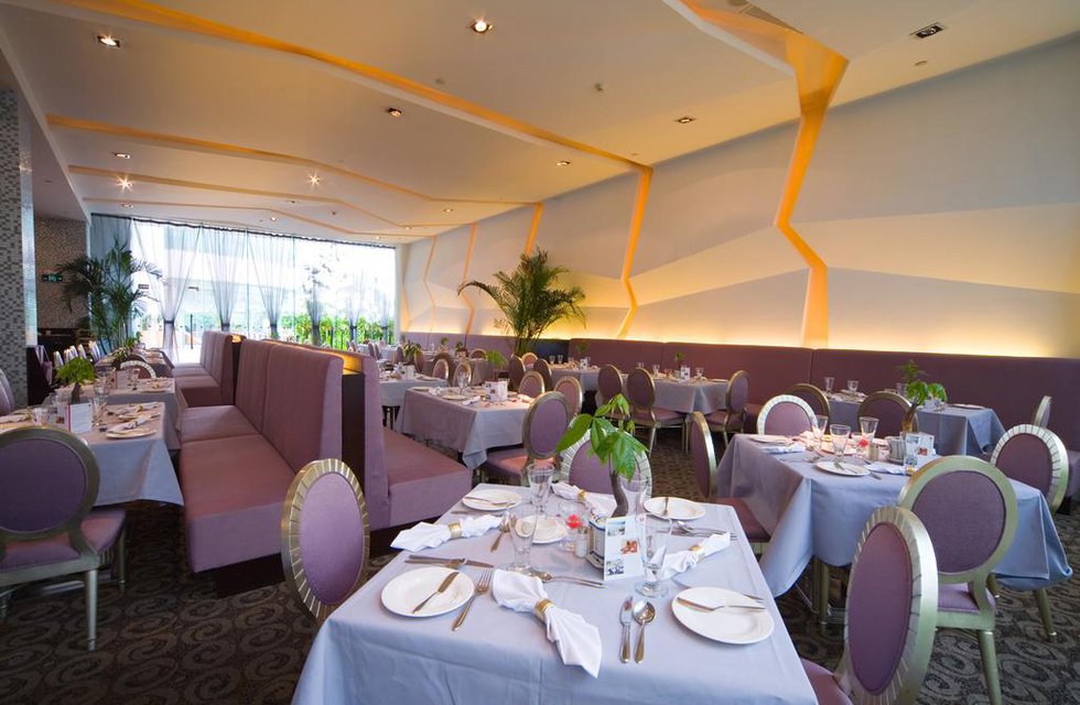 Ramada Pearl Hotel Guangzhou в Гуанчжоу Китай ✅. Забронировать номер онлайн по выгодной цене в Ramada Pearl Hotel Guangzhou. Трансфер из аэропорта.