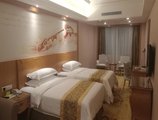 Vienna International Hotel Guangzhou Airport Xinshi в Гуанчжоу Китай ✅. Забронировать номер онлайн по выгодной цене в Vienna International Hotel Guangzhou Airport Xinshi. Трансфер из аэропорта.
