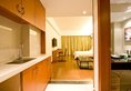 Holiday Villa Hotel & Residence Guangzhou в Гуанчжоу Китай ✅. Забронировать номер онлайн по выгодной цене в Holiday Villa Hotel & Residence Guangzhou. Трансфер из аэропорта.