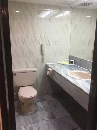 Panyu Miramar Hotel в Гуанчжоу Китай ✅. Забронировать номер онлайн по выгодной цене в Panyu Miramar Hotel. Трансфер из аэропорта.