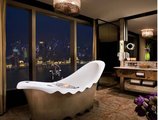 The Ritz-Carlton Shanghai, Pudong в Шанхай Китай ✅. Забронировать номер онлайн по выгодной цене в The Ritz-Carlton Shanghai, Pudong. Трансфер из аэропорта.