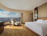 Hilton Shanghai в Шанхай Китай ✅. Забронировать номер онлайн по выгодной цене в Hilton Shanghai. Трансфер из аэропорта.