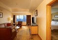 Renaissance Shanghai Yangtze Hotel в Шанхай Китай ✅. Забронировать номер онлайн по выгодной цене в Renaissance Shanghai Yangtze Hotel. Трансфер из аэропорта.