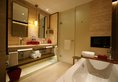 Twelve at Hengshan, A Luxury Collection Hotel, Shanghai в Шанхай Китай ✅. Забронировать номер онлайн по выгодной цене в Twelve at Hengshan, A Luxury Collection Hotel, Shanghai. Трансфер из аэропорта.