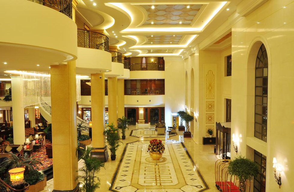 Howard Johnson Hong Qiao Airport Hotel Shanghai в Шанхай Китай ✅. Забронировать номер онлайн по выгодной цене в Howard Johnson Hong Qiao Airport Hotel Shanghai. Трансфер из аэропорта.