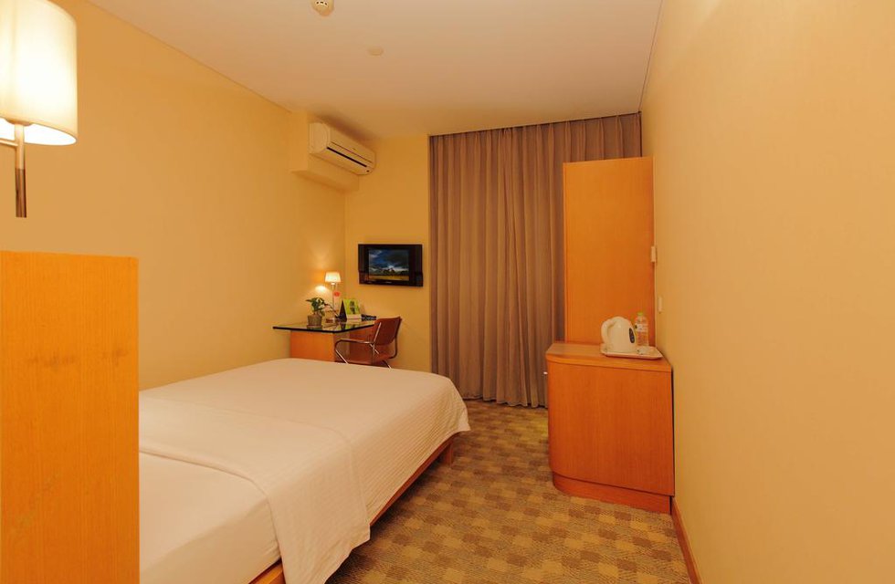 L'otel в Шанхай Китай ✅. Забронировать номер онлайн по выгодной цене в L'otel. Трансфер из аэропорта.