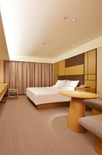 JI Hotel Xujiahui Yishan Road Shanghai в Шанхай Китай ✅. Забронировать номер онлайн по выгодной цене в JI Hotel Xujiahui Yishan Road Shanghai. Трансфер из аэропорта.