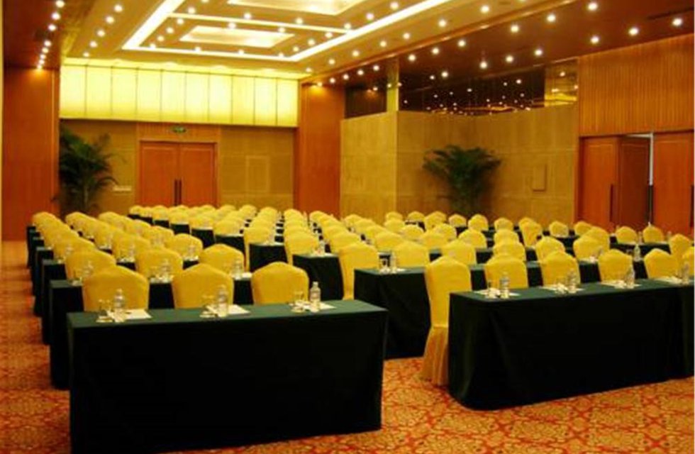 Shanghai Airlines Travel Hotel в Шанхай Китай ✅. Забронировать номер онлайн по выгодной цене в Shanghai Airlines Travel Hotel. Трансфер из аэропорта.