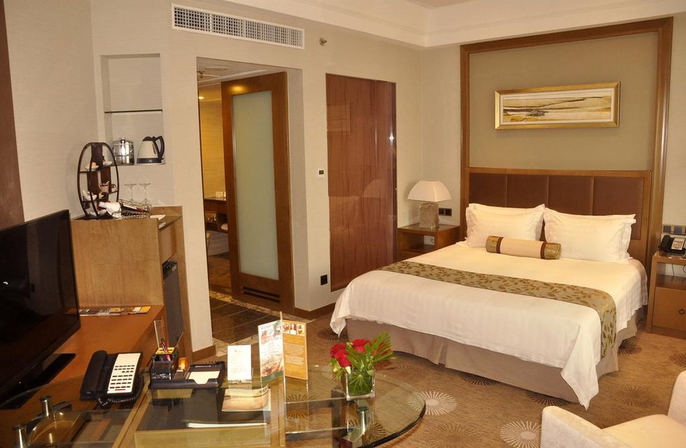 Ramada Plaza Pudong Shanghai в Шанхай Китай ✅. Забронировать номер онлайн по выгодной цене в Ramada Plaza Pudong Shanghai. Трансфер из аэропорта.