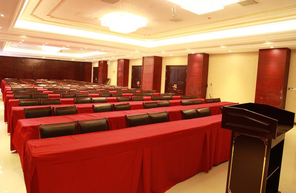 Vienna Hotel - Shanghai PVG Branch в Шанхай Китай ✅. Забронировать номер онлайн по выгодной цене в Vienna Hotel - Shanghai PVG Branch. Трансфер из аэропорта.