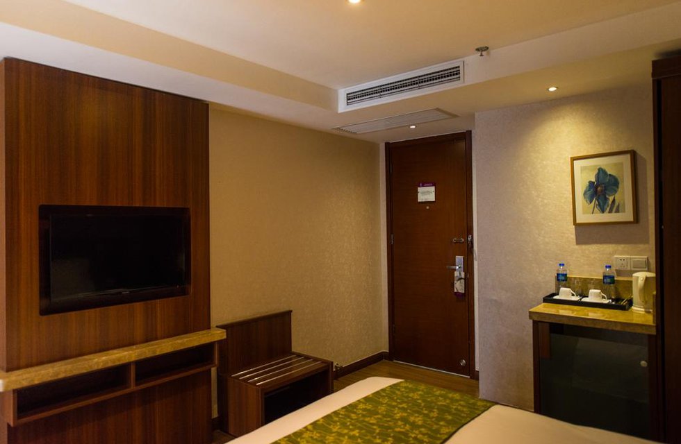 Shanghai Zhangjiang Yitel Hotel в Шанхай Китай ✅. Забронировать номер онлайн по выгодной цене в Shanghai Zhangjiang Yitel Hotel. Трансфер из аэропорта.