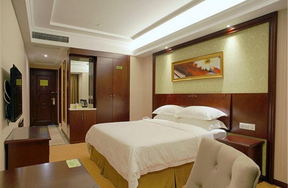 Vienna International Hotel Shanghai Zhoupu Wanda Plaza в Шанхай Китай ✅. Забронировать номер онлайн по выгодной цене в Vienna International Hotel Shanghai Zhoupu Wanda Plaza. Трансфер из аэропорта.