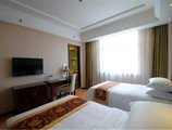 Vienna Hotel Shanghai Pudong Jinqiao Park в Шанхай Китай ✅. Забронировать номер онлайн по выгодной цене в Vienna Hotel Shanghai Pudong Jinqiao Park. Трансфер из аэропорта.