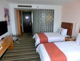 Holiday Inn Express Shanghai Jinqiao Central в Шанхай Китай ✅. Забронировать номер онлайн по выгодной цене в Holiday Inn Express Shanghai Jinqiao Central. Трансфер из аэропорта.