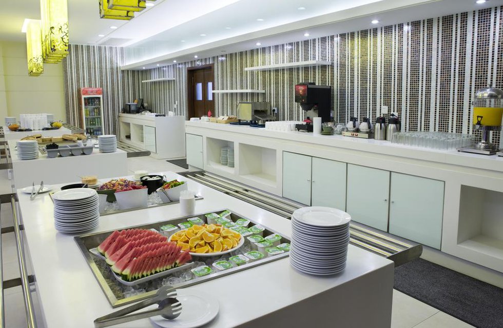 Holiday Inn Express Shanghai Jinqiao Central в Шанхай Китай ✅. Забронировать номер онлайн по выгодной цене в Holiday Inn Express Shanghai Jinqiao Central. Трансфер из аэропорта.
