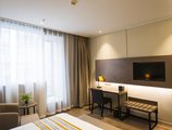 Home Inn Plus Shanghai Xujiahui в Шанхай Китай ✅. Забронировать номер онлайн по выгодной цене в Home Inn Plus Shanghai Xujiahui. Трансфер из аэропорта.