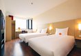 Ibis Shanghai Yu Garden в Шанхай Китай ✅. Забронировать номер онлайн по выгодной цене в Ibis Shanghai Yu Garden. Трансфер из аэропорта.