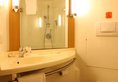 Ibis Shanghai Xujiahui в Шанхай Китай ✅. Забронировать номер онлайн по выгодной цене в Ibis Shanghai Xujiahui. Трансфер из аэропорта.
