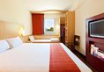 Ibis Shanghai Xujiahui в Шанхай Китай ✅. Забронировать номер онлайн по выгодной цене в Ibis Shanghai Xujiahui. Трансфер из аэропорта.