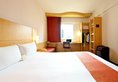 Ibis Shanghai Xujiahui в Шанхай Китай ✅. Забронировать номер онлайн по выгодной цене в Ibis Shanghai Xujiahui. Трансфер из аэропорта.