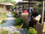 Yangshuo Village Retreat в Яншо Китай ✅. Забронировать номер онлайн по выгодной цене в Yangshuo Village Retreat. Трансфер из аэропорта.