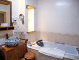 Yangshuo Rosewood Boutique Hotel в Яншо Китай ✅. Забронировать номер онлайн по выгодной цене в Yangshuo Rosewood Boutique Hotel. Трансфер из аэропорта.