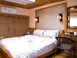 Yangshuo Rosewood Boutique Hotel в Яншо Китай ✅. Забронировать номер онлайн по выгодной цене в Yangshuo Rosewood Boutique Hotel. Трансфер из аэропорта.