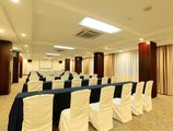 Days Inn Frontier Yangshuo в Яншо Китай ✅. Забронировать номер онлайн по выгодной цене в Days Inn Frontier Yangshuo. Трансфер из аэропорта.