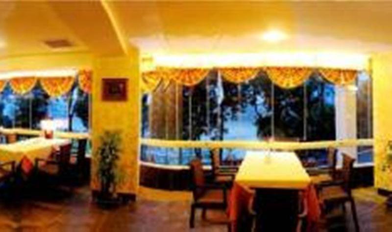 Yangshuo Tangrenjie Hotel в Яншо Китай ✅. Забронировать номер онлайн по выгодной цене в Yangshuo Tangrenjie Hotel. Трансфер из аэропорта.