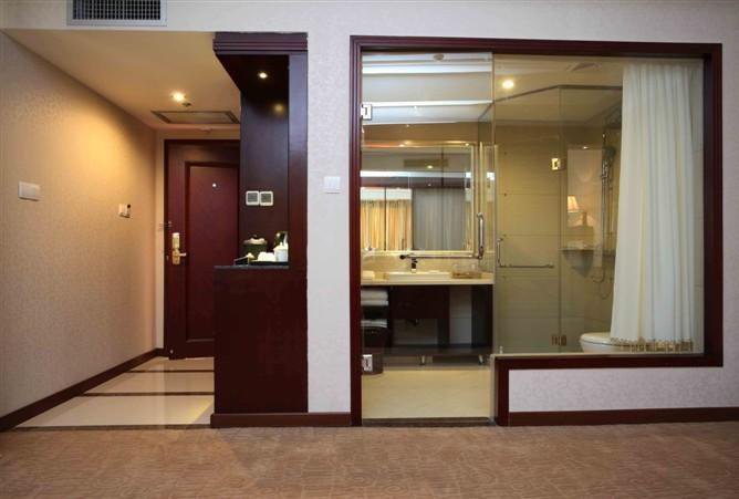 Vienna Hotel Yangshuo Branch в Яншо Китай ✅. Забронировать номер онлайн по выгодной цене в Vienna Hotel Yangshuo Branch. Трансфер из аэропорта.