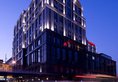 Hilton Beijing Wangfujing в Пекин Китай ✅. Забронировать номер онлайн по выгодной цене в Hilton Beijing Wangfujing. Трансфер из аэропорта.