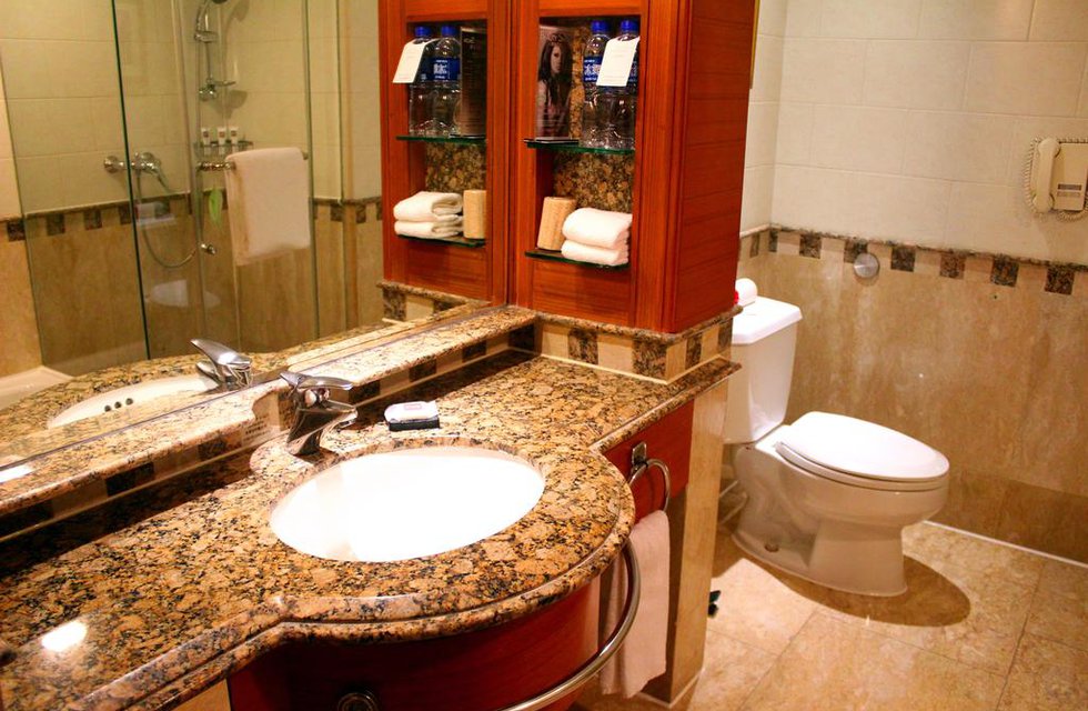 Swissotel Beijing Hong Kong Macau Center в Пекин Китай ✅. Забронировать номер онлайн по выгодной цене в Swissotel Beijing Hong Kong Macau Center. Трансфер из аэропорта.