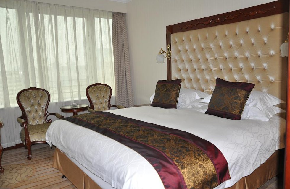 Howard Johnson Paragon Hotel Beijing в Пекин Китай ✅. Забронировать номер онлайн по выгодной цене в Howard Johnson Paragon Hotel Beijing. Трансфер из аэропорта.
