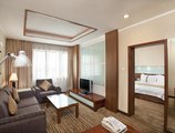 Holiday Inn Beijing Downtown в Пекин Китай ✅. Забронировать номер онлайн по выгодной цене в Holiday Inn Beijing Downtown. Трансфер из аэропорта.