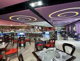 Holiday Inn Beijing Downtown в Пекин Китай ✅. Забронировать номер онлайн по выгодной цене в Holiday Inn Beijing Downtown. Трансфер из аэропорта.