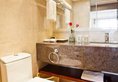 Beijing Guizhou Hotel в Пекин Китай ✅. Забронировать номер онлайн по выгодной цене в Beijing Guizhou Hotel. Трансфер из аэропорта.