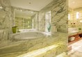 Avic Hotel Beijing в Пекин Китай ✅. Забронировать номер онлайн по выгодной цене в Avic Hotel Beijing. Трансфер из аэропорта.