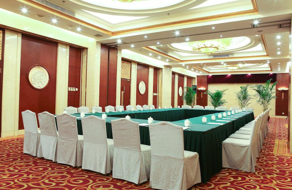 Oriental Garden Hotel в Пекин Китай ✅. Забронировать номер онлайн по выгодной цене в Oriental Garden Hotel. Трансфер из аэропорта.