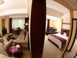 Beijing Jinlongtan Hotel в Пекин Китай ✅. Забронировать номер онлайн по выгодной цене в Beijing Jinlongtan Hotel. Трансфер из аэропорта.