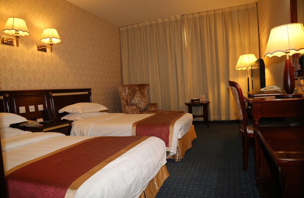 Beijing Commercial Business Hotel в Пекин Китай ✅. Забронировать номер онлайн по выгодной цене в Beijing Commercial Business Hotel. Трансфер из аэропорта.