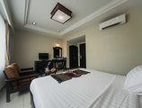 Rock Royal Hotel & Resort в Кеп Камбоджа ✅. Забронировать номер онлайн по выгодной цене в Rock Royal Hotel & Resort. Трансфер из аэропорта.