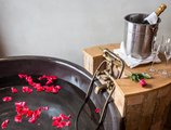 Model Angkor Resort в Сием Риеп Камбоджа ✅. Забронировать номер онлайн по выгодной цене в Model Angkor Resort. Трансфер из аэропорта.